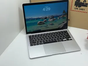 لابتوب  Appel  M1  للبيع اخو الجديد تماما   ممتاز لطلاب الهندسة والتصميم والبرمجة والامن السبراني