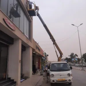 رافعة سلة للايجار