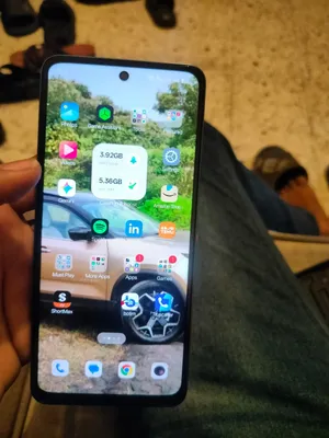6 GB 128 GB rom and 5000 mah battery