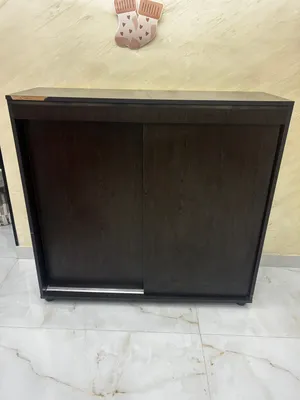 خزانة أحذيه