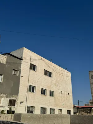عمارة سكنية للبيع مكونة من 3 شقق طابقية مساحة 135 للشقة تشطيب ديلوكس