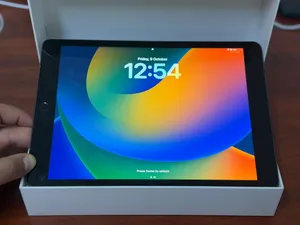 iPad 9th Generation – 64GB – شاشة 10.2 إنش + قلم – بحالة ممتازة