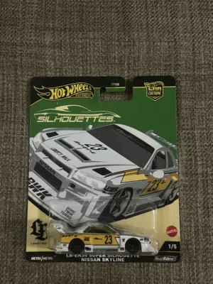Hot Wheels Premium: LB-ER34 Super Silhouette Nissan Skyline