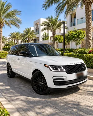 Used Land Rover Range Rover in Muscat