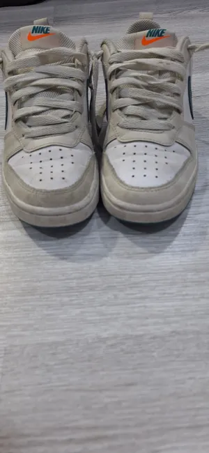 nike beige shoes