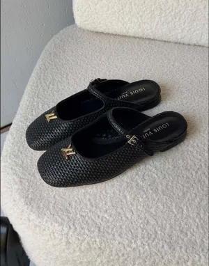 حذاء جميل  ن