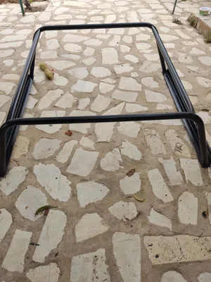 قفص مع الشادر