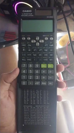Casio fx-991ES PLUS 2nd Edition أصلية + تم التحقق منها من موقع CASIO الرسمي.