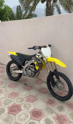 سزوكي 450 RM