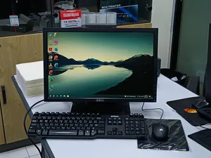 DELL Portable Computer Core i5 8GB /120GB SSD Display 19’’ with Wi-Fi 48 BD only