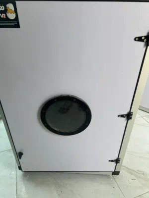 فقاسة الروضه للبيع