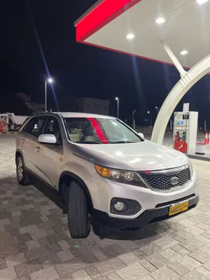 Used Kia Sorento in Muscat