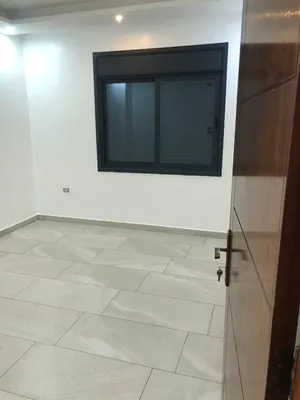 شقه لللبيع