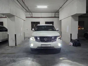 نيسان باترول 2014 ماكنة كبيرة