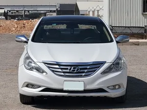 Used Hyundai Sonata in Al Riyadh