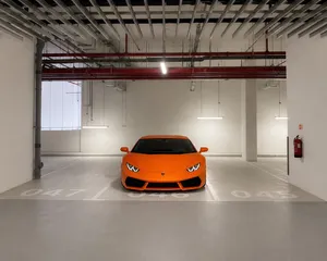 لامبورغيني هوريكان للبيع بممشى قليل