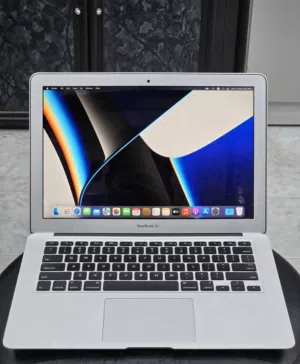 لابتوب ابل ماك بوك اير 2015 معالج i5