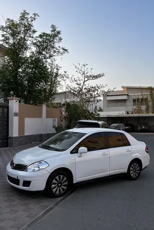 NISSAN TIIDA 2011 URGENT SELL