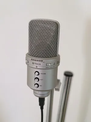 ميكروفون USB - Samson G-Track مع كرت صوت داخلي + Pop Filter + ستاند Ahuja DGN