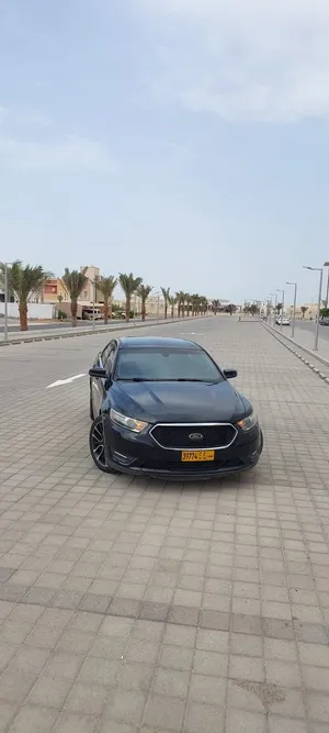 2018 Ford Taurus