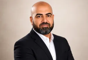 دورة مكثفة وشاملة تبدأ من الحروف الأبجدية وتوصلك إلى إتقان اللغة الإنجليزية خطوة بخطوة.