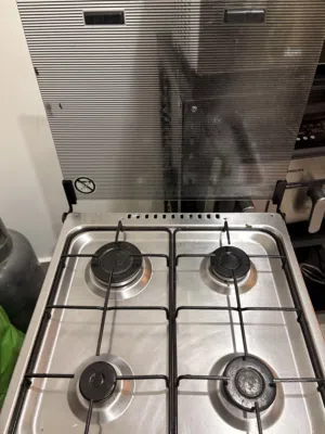 للبيع طباخ 4 شعله