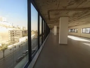 مكتب تجاري للايجار في أفضل مواقع وادي صقرة يصلح لكل الانشطة التجارية ref: 16207