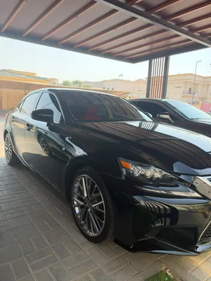 Used Lexus IS in Dubai