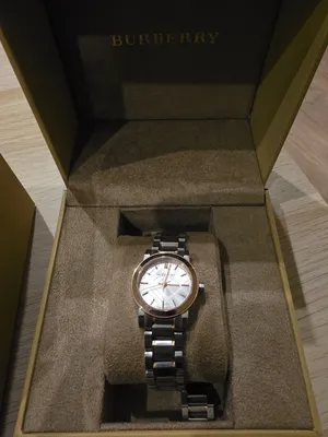 ساعة بربري روز قولد Burberry BU9205