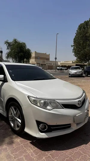 Used Toyota Camry in Abu Dhabi