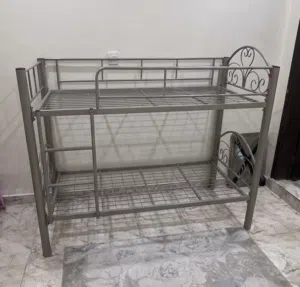 سرير دورين حديد للأطفال بحالة الزيرو مع مراتب طبيه