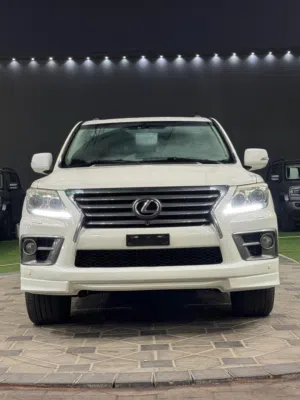 لكزس LX570 2013