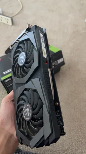 نضيف مستعمله حوالي شهر و مخزننه ف كرتونه فا حالته ممتازه و شغال و اموره طيبه  قابل بل معقول Gtx1650.