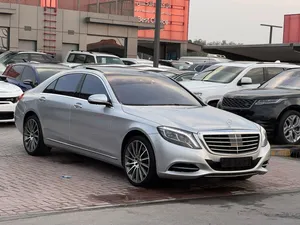 Mercedes S500 2015 model perfect condition full option ready for registration