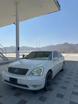 Used Lexus LS in Muscat