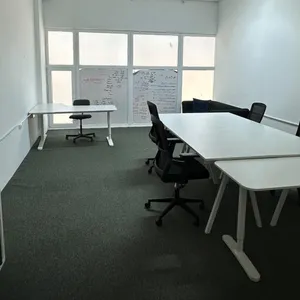 مكاتب خاصة في مركز الأعمال M567 وأكثر – مدينة السلطان قابوس*