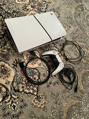 بلاستيشن 5 نظيف استعمال خفيف اليد مافي اي مشكله وقابل للتفاوض