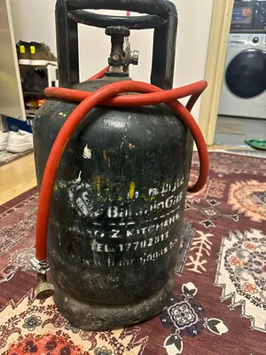 Gas cylinder medium size for sale