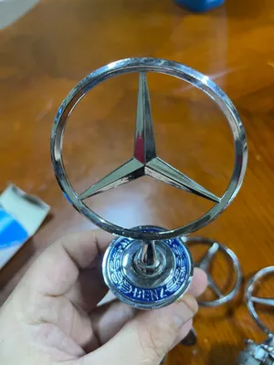 شعار مرسيدس بنز