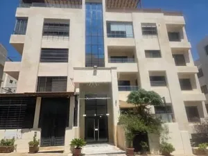شقة مميزة للبيع في دير غبار - حي السهل