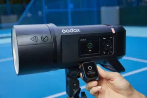 إضاءة AD600 Pro مع سوفت بوكس وتريجر بالكرتون والعدة نظيفة