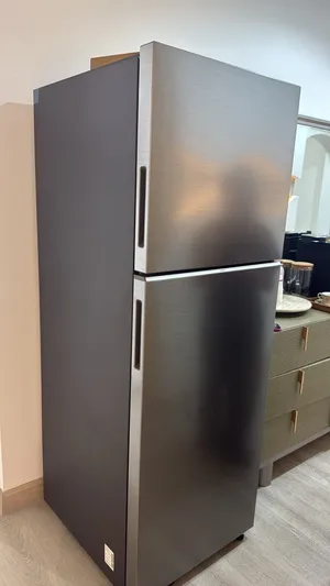 Samsung fridge freezer 450 ltr very neat n clean