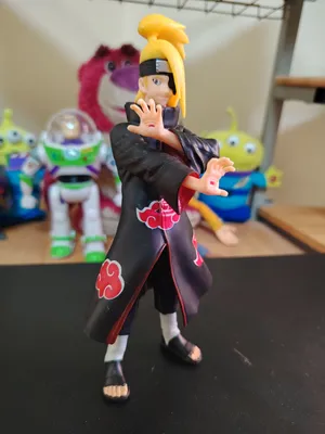Deidara figure from Naruto shippuden