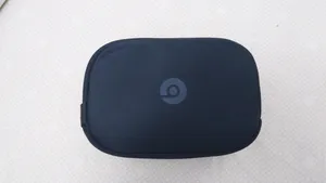 سماعة رأس beats studio pro أصلية