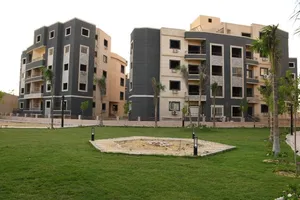 174 m2 3 Bedrooms Apartments for Sale in Cairo Fifth Settlement