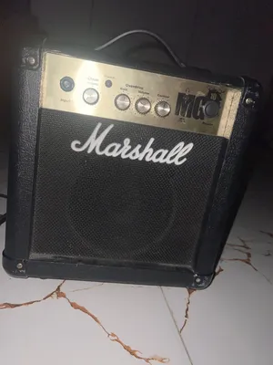 Marshall mg10 10واط مستخدم نضيف و صوته كدامكم تكدرون تسمعونه