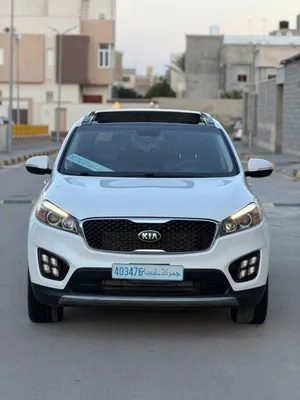 كيا سيرونتو موديل 2018