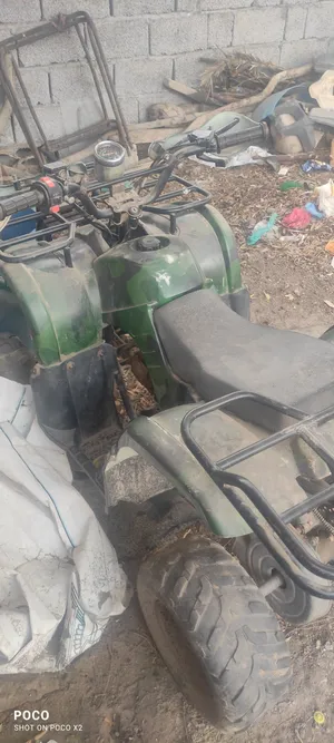 طراده اربع عجلات نظيفه جدا