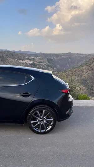 Used Mazda 3 in Al Dakhiliya