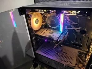 للبيع PC Gaming & Graphics كامل بالمواصفات Assus inter core i5 32 ram 2tb ssd